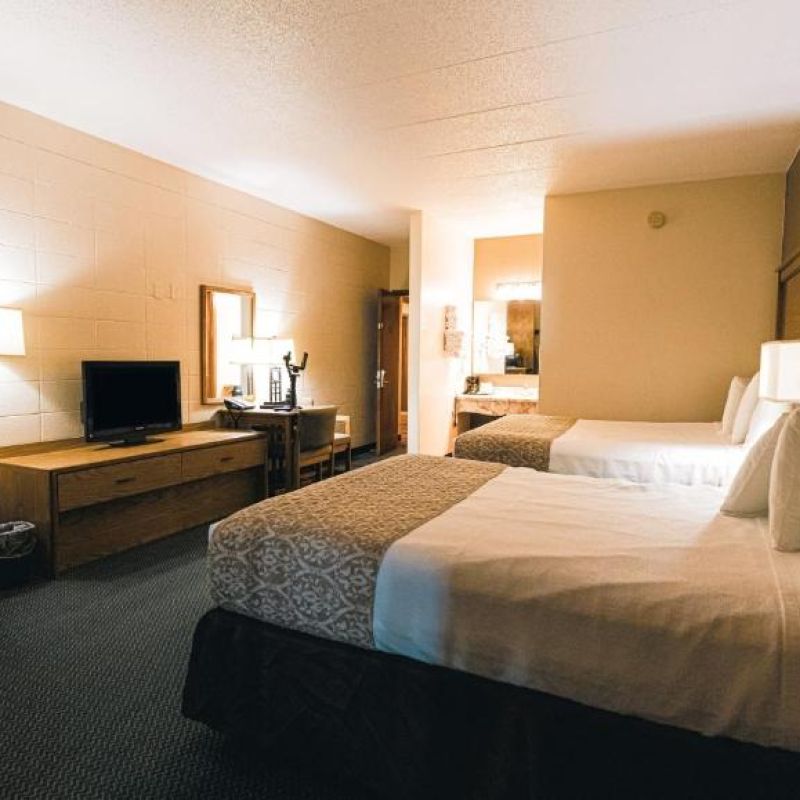 Wrangler Inn