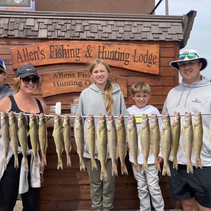Allen's Missouri River Guide & Hillside Motel