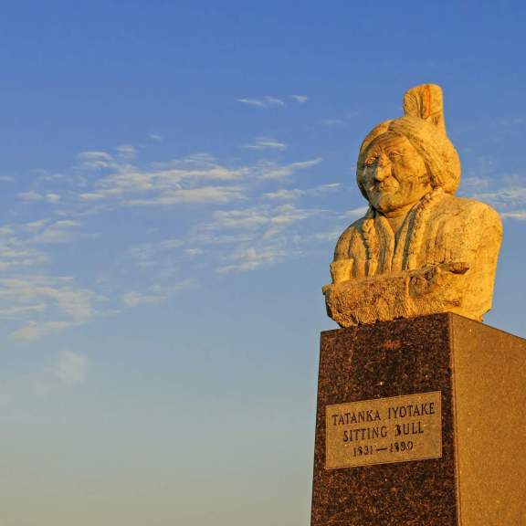 Sitting Bull & Sakakawea Monuments