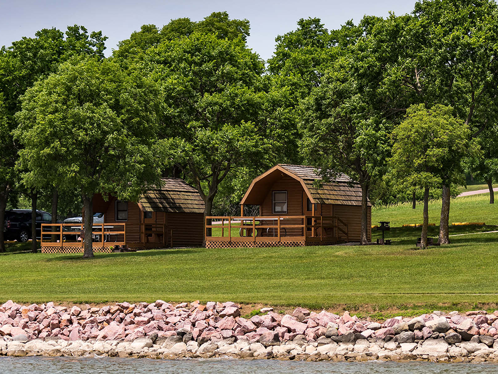 Cabins in Yankton South Dakota.