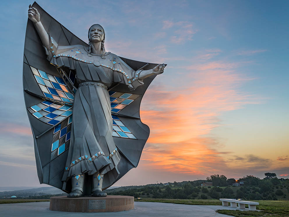 Photo of the Dignity Sculpture.